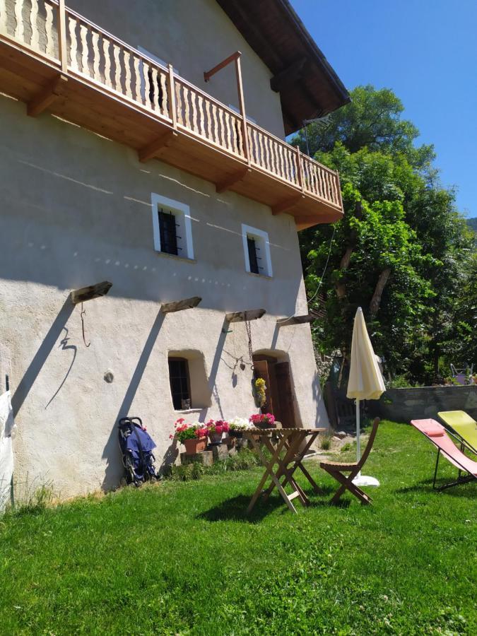Villa Chez tonton Aosta Esterno foto